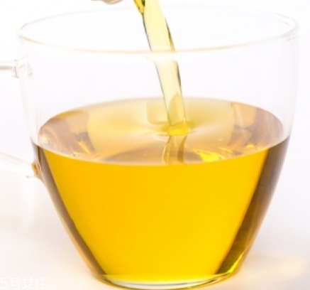 黑茶卸妆油好用吗,茶籽油可以直接涂脸上吗 黑茶卸妆油好用吗,茶籽油可以直接涂脸上吗