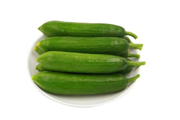 怀孕可以生吃水果黄瓜吗,黄瓜孕妇可以吃生的吗