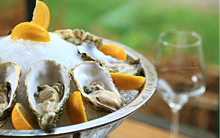 乳山生蚝生吃有寄生虫吗,生蚝生吃有寄生虫吗?