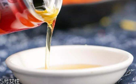 芝麻油的好处和坏处,芝麻油什么牌子的最纯正最好