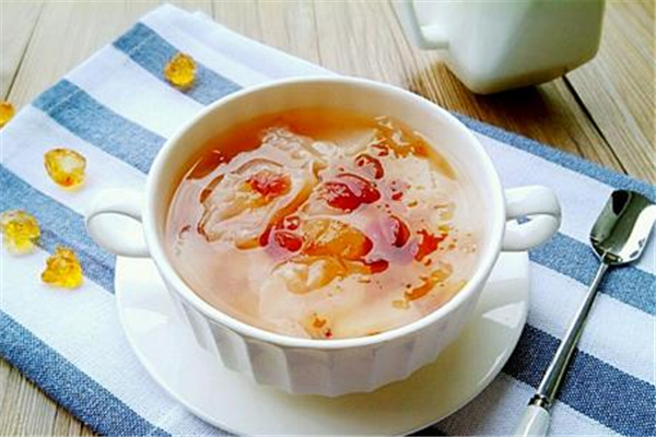 银耳汤含糖量高吗有好处吗,银耳汤含糖量高吗?