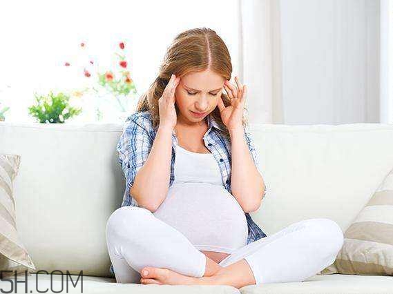 孕妇头晕手麻是什么原因啊,孕妇突然手麻是怎么回事?