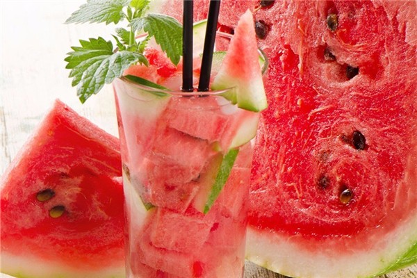 冰西瓜有细菌吗,冰镇西瓜的危害