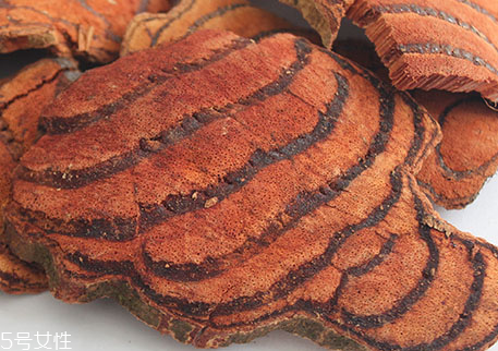 鸡血藤膏的功效和作用是什么,鸡血藤膏主治功效有没有副作用