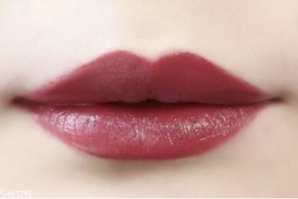 口红叠涂技巧,口红怎么叠涂好看