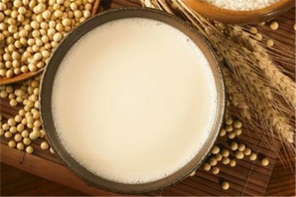 豆浆可以配鸡蛋吃吗,豆浆可以和鸡蛋一起吃吗?