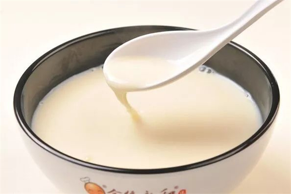 豆浆可以天天喝吗?每天建议喝多少?,豆浆可以天天喝吗?有什么功效?