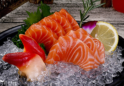 三文鱼微针面膜怎么样,三文鱼多少钱一斤?