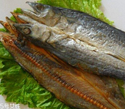 咳嗽能吃鲅鱼吗,吃鲅鱼会引起咳嗽加重吗