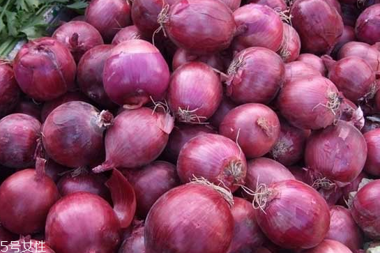 小腹是什么原因引起的,小腹是怎么回事