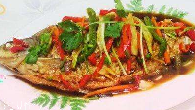 鳊鱼是大的好还是小的好,鳊鱼大的好吃还是小的好吃 鳊鱼是大的好还是小的好,鳊鱼大的好吃还是小的好吃