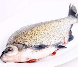 鳊鱼刺多吗?,鳊鱼刺多吗一岁多宝宝可以吃吗