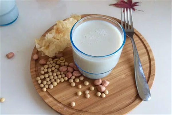 花生豆浆吗,豆浆可以和花生一起打豆浆吗