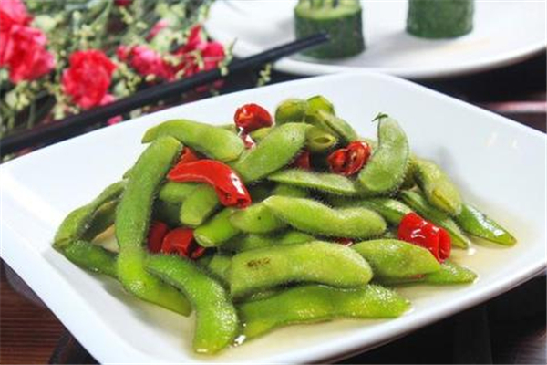 毛豆可以生吃吗?,毛豆的豆子可以生吃吗