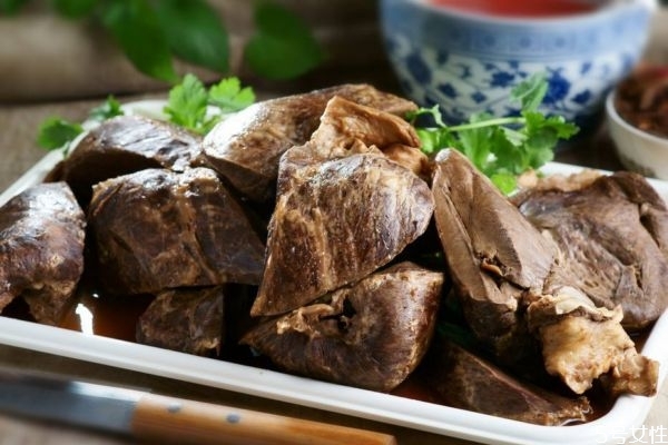 牛心不能和什么一起吃,牛心怎么煮 牛心不能和什么一起吃,牛心怎么煮