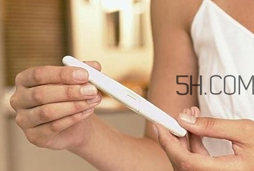 孕妇羊水破的原因,什么导致孕早期羊水破