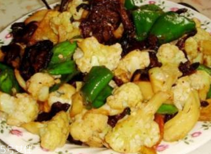 花菜炒蘑菇的做法,花菜炒口蘑的做法