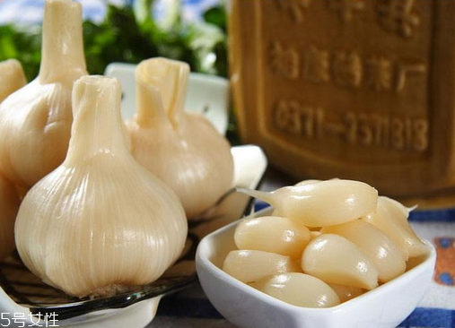 糖醋大蒜怎么泡,糖醋蒜怎么腌