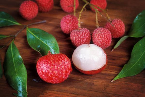 荔枝冰是什么东西,冰冻荔枝怎么吃法