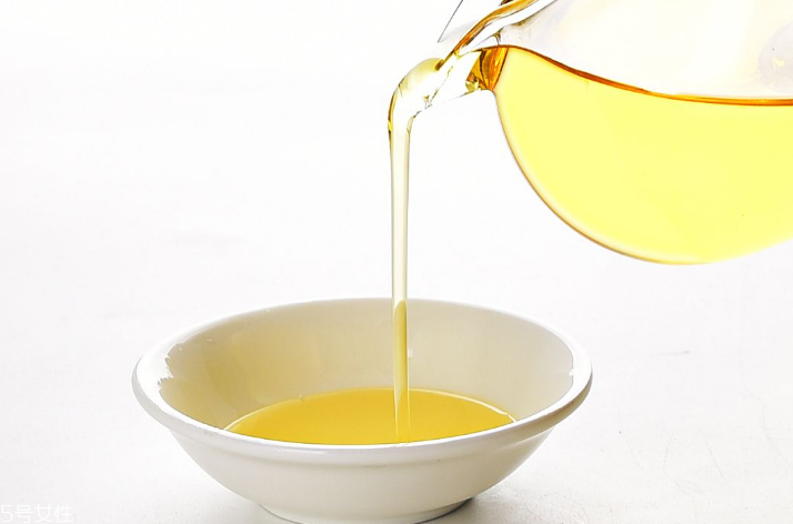 一斤瓜子能榨多少油,一斤瓜子可以榨多少油