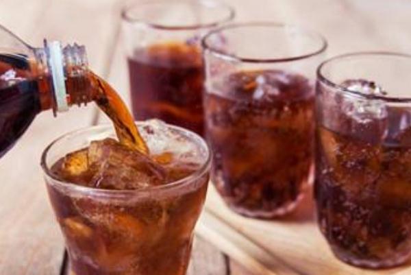 喝姜丝可乐有什么好处和坏处,喝姜丝可乐有什么好处? 喝姜丝可乐有什么好处和坏处,喝姜丝可乐有什么好处?