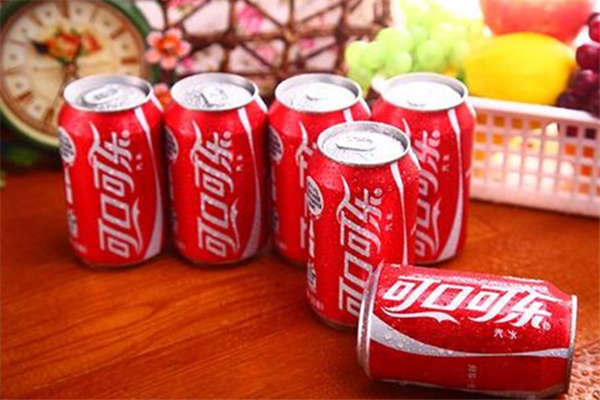 可乐不能跟什么菜一起吃,可乐可以做啥菜 可乐不能跟什么菜一起吃,可乐可以做啥菜