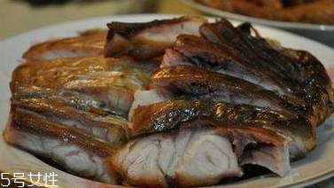 青鱼怎样去腥,青鱼怎么清洗呢 青鱼怎样去腥,青鱼怎么清洗呢