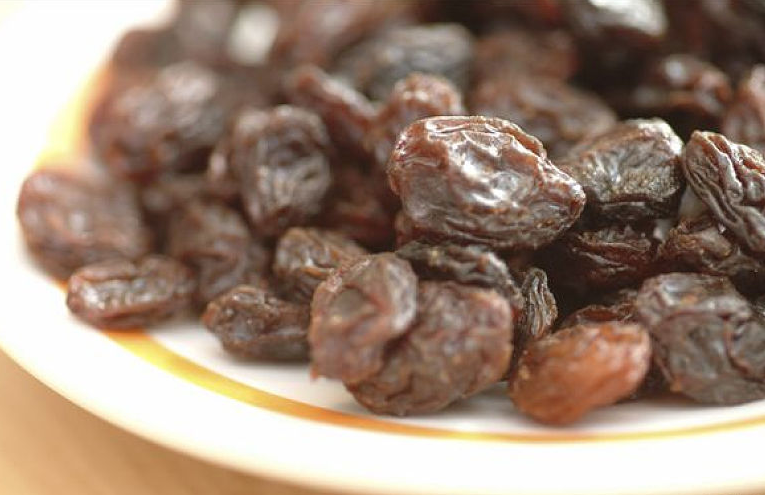 女人吃葡萄干有什么效果呢,女人常吃葡萄干的好处