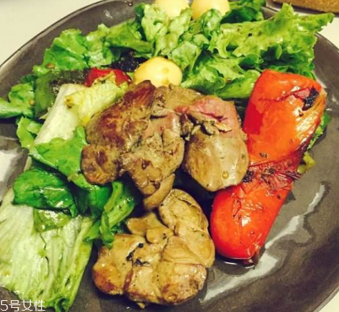 鸡肝放微波炉怎么会爆炸,鸡肝能放微波炉加热吗 鸡肝放微波炉怎么会爆炸,鸡肝能放微波炉加热吗