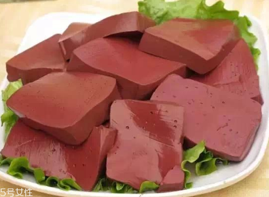 鸡肉性温还是凉性,鸡血性温还是性寒