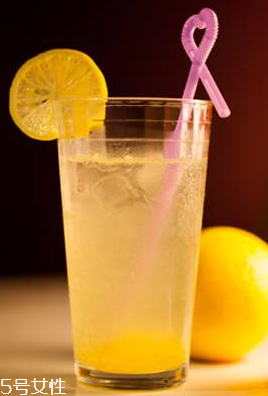 什么水果不能放在一起榨汁,什么水果不能放在一起榨汁喝 什么水果不能放在一起榨汁,什么水果不能放在一起榨汁喝