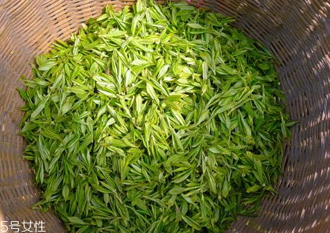 西湖龙井是什么茶叶,梅家坞西湖龙井明前茶价格2021