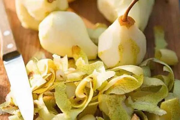 梨子能带皮吃吗,梨子带皮吃有什么好处 梨子能带皮吃吗,梨子带皮吃有什么好处