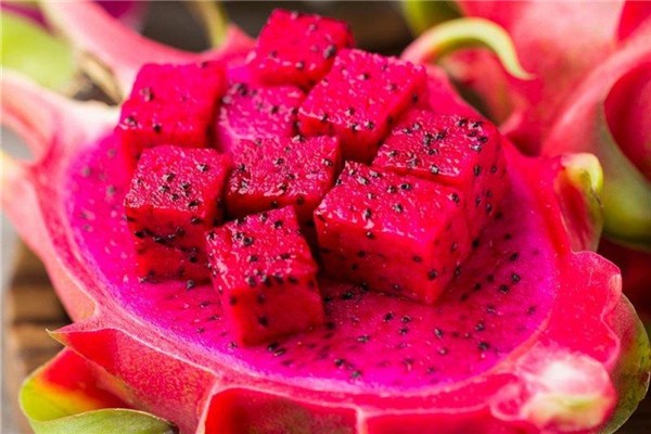 火龙果含糖高吗,火龙果的含糖量高不高 火龙果含糖高吗,火龙果的含糖量高不高