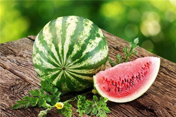 西瓜为什么苦的,西瓜吃着有点苦是什么情况