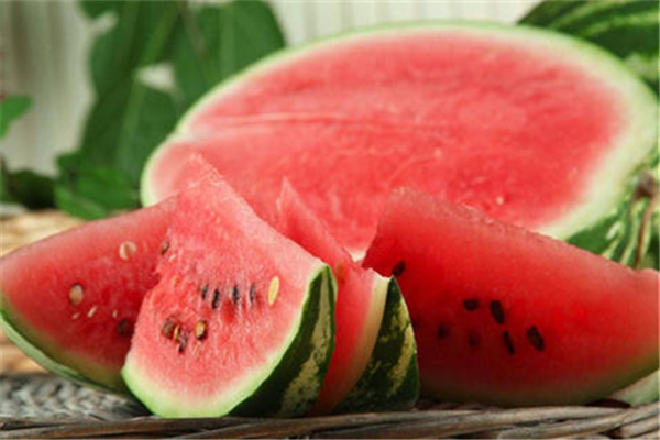西瓜孕妇可以吃吗?,黄心西瓜孕妇可以吃吗