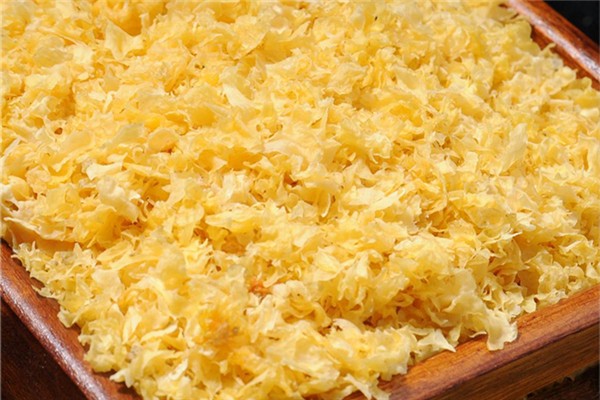 银耳正确泡法,银耳最少煮多久可以吃