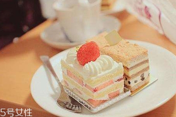 蛋糕可以用鸭蛋做吗,做蛋糕能用鸭蛋吗