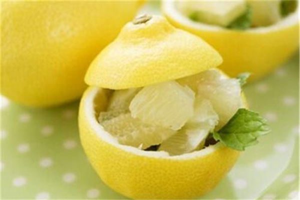 柚子上火吗?有什么功效?,柚子上火吗?