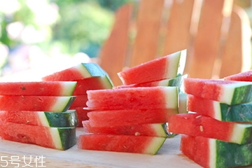 西瓜面包怎么做,西瓜怎么做的