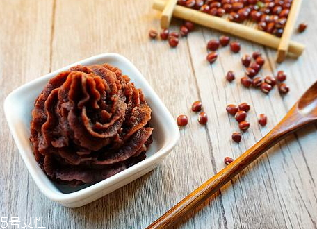 豆沙包做法视频教程,制作豆沙馅的方法和步骤