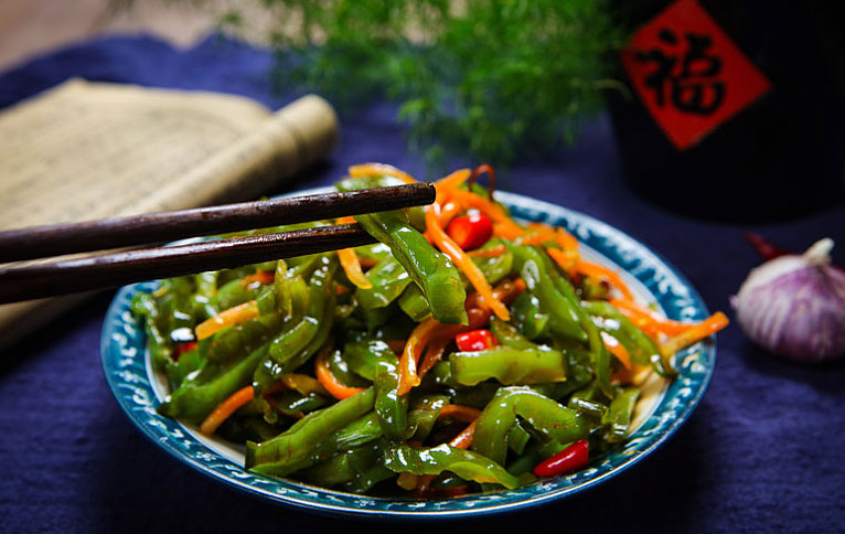 干裙带菜用热水还是冷水泡孕妇能吃吗?,干裙带菜是用热水泡还是冷水