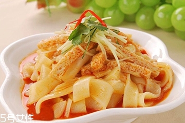 凉皮调料水的做法配方,凉皮的调料怎么做