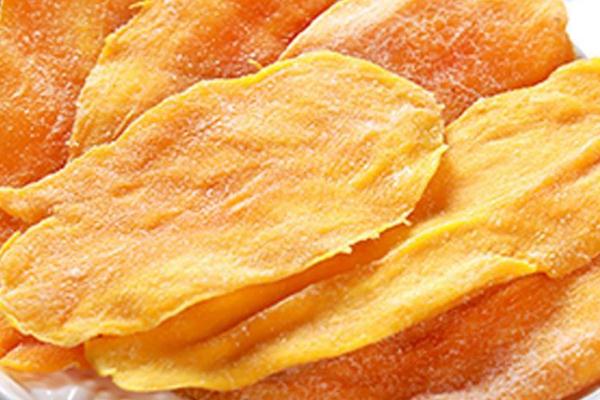 芒果干能空腹吃吗,芒果干可以空腹吃吗