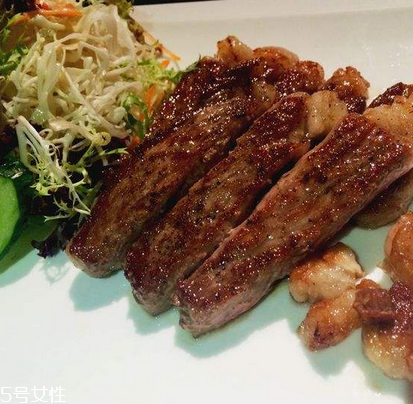 西冷牛排怎么做好吃又简单,傲逸鲜生西冷牛排怎么样