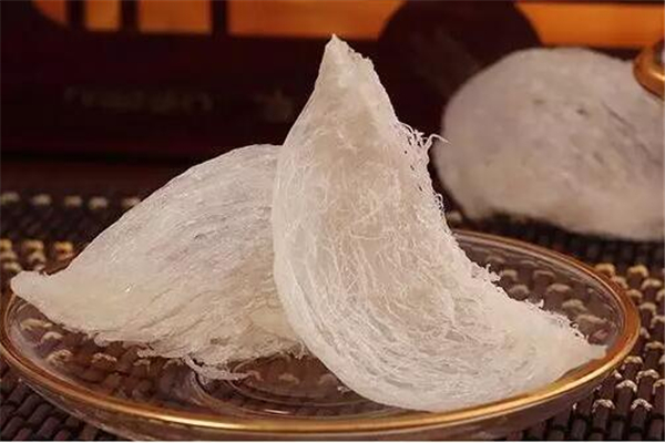 燕窝是白色的好还是米色的好,燕窝选米黄的好还是白的好