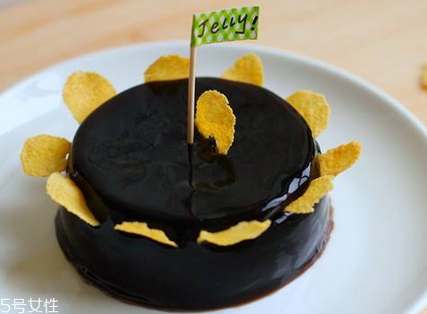 黑凉粉的功效和作用,黑凉粉的功效和作用及食用方法