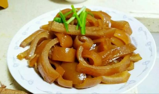 猪皮含有胶原蛋白吗?,猪皮胶原蛋白