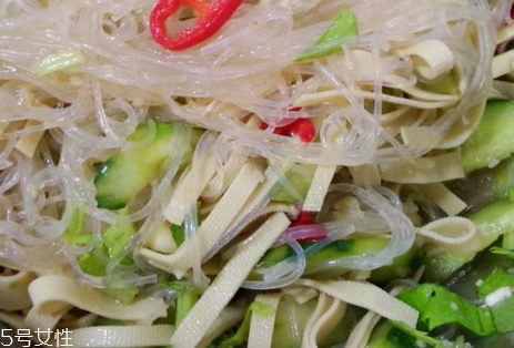 凉菜放蚝油吗,蚝油拌凉菜的使用方法