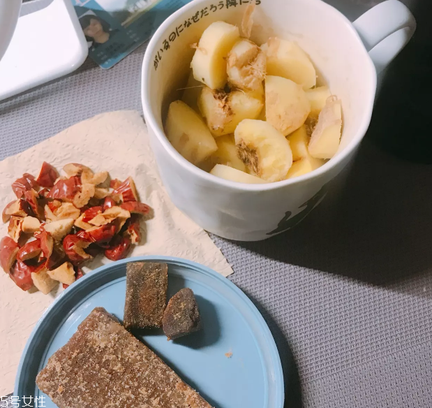 正宗红糖姜枣膏的做法,红糖姜枣膏做法及配方